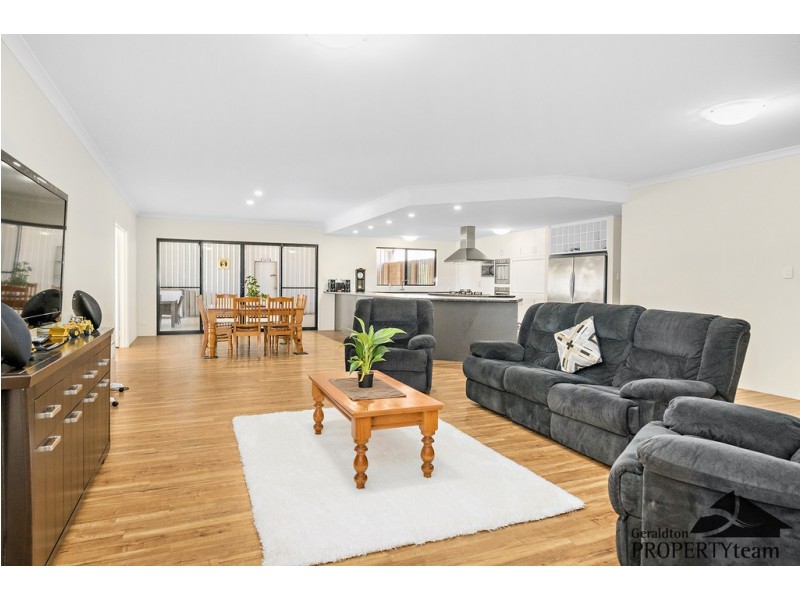 23 Tramway Road, Waggrakine WA 6530