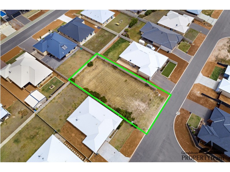 13 Waterwitch Outlook, Wandina WA 6530