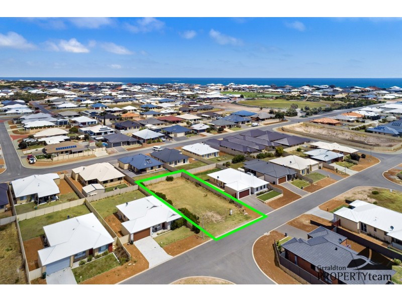 13 Waterwitch Outlook, Wandina WA 6530