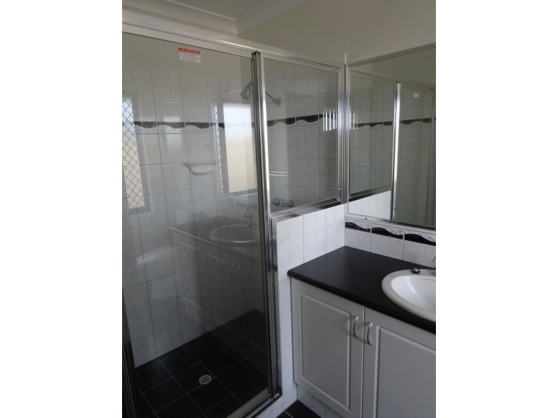 8 Viking Lane, Wandina WA 6530