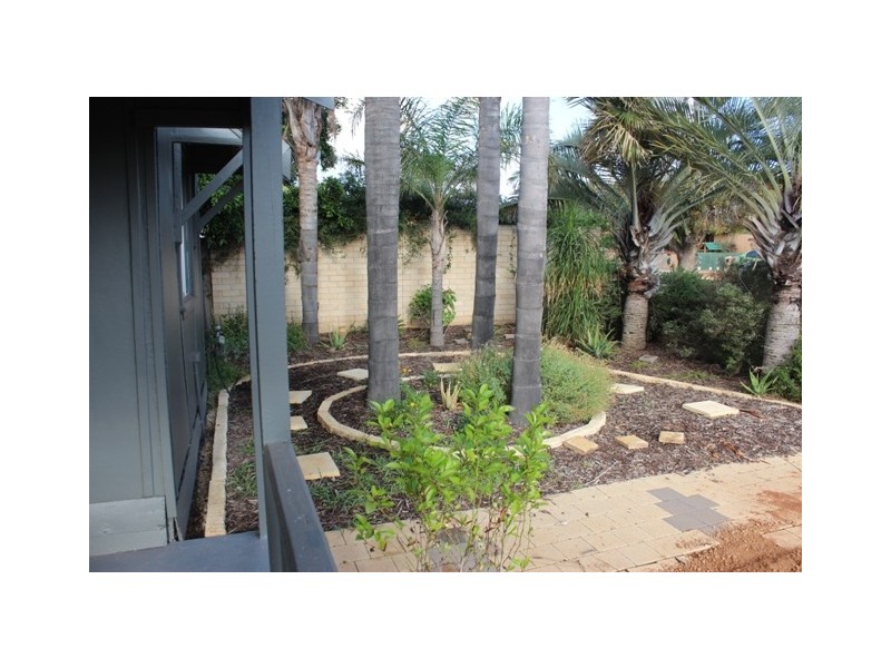 290A SEVENTH STREET, Wonthella WA 6530