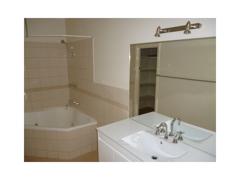 12 Askew Road, Geraldton WA 6530