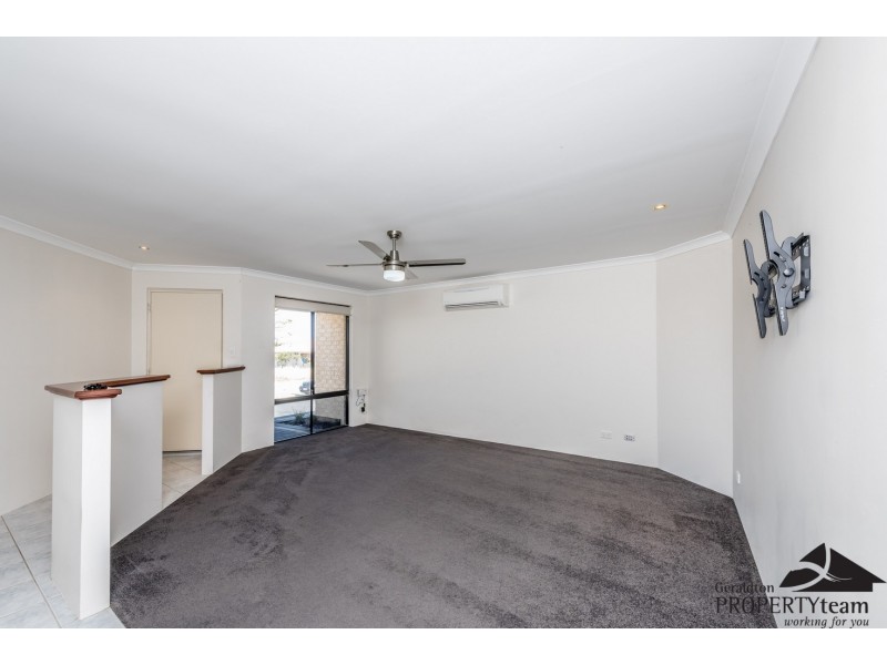 18 River Drive, Greenough WA 6532