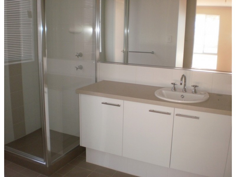 1 Windward Way, Drummond Cove WA 6532