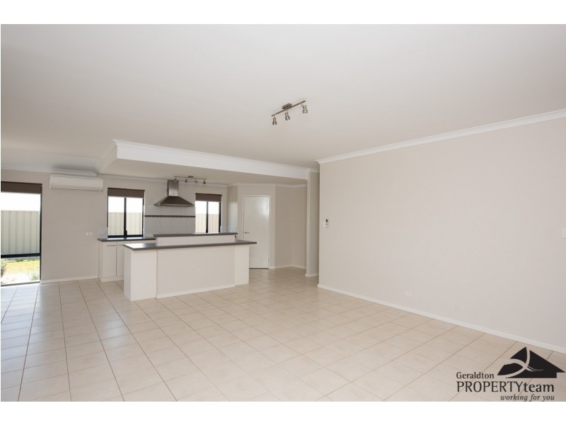 5 Lucy Brace, Wandina WA 6530