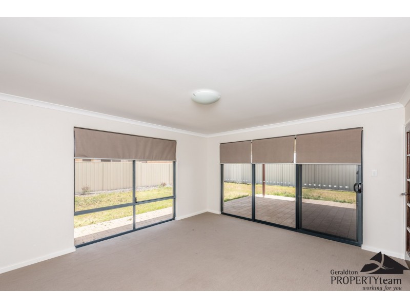 5 Lucy Brace, Wandina WA 6530