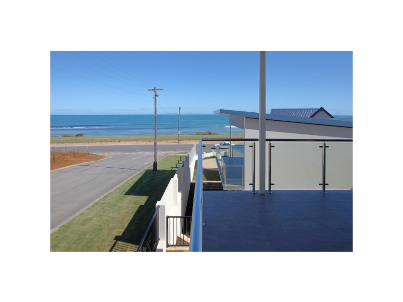 2/258 Chapman Road (Adams on Waterfront), Geraldton WA 6530