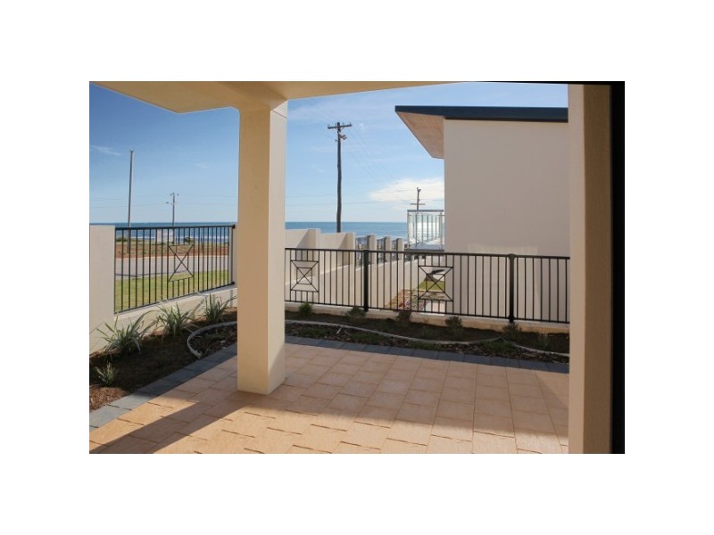 2/258 Chapman Road (Adams on Waterfront), Geraldton WA 6530