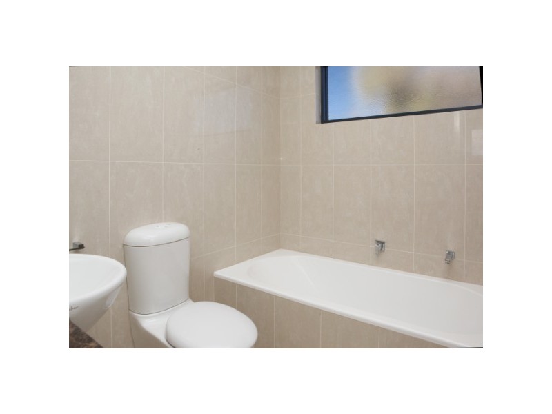 2/258 Chapman Road (Adams on Waterfront), Geraldton WA 6530