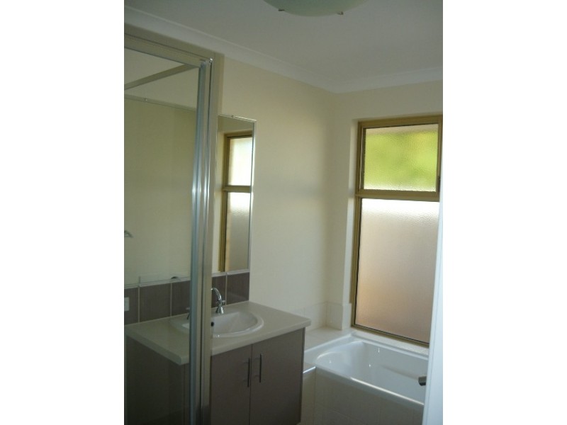 214A Second Street, Wonthella WA 6530