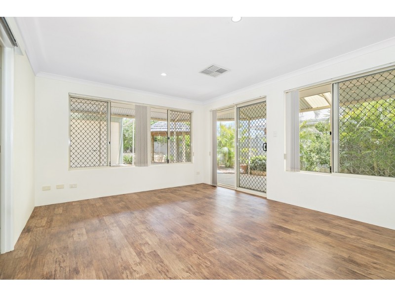 14 Eastern Road, Geraldton WA 6530