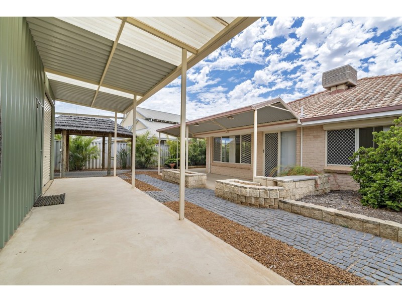 14 Eastern Road, Geraldton WA 6530