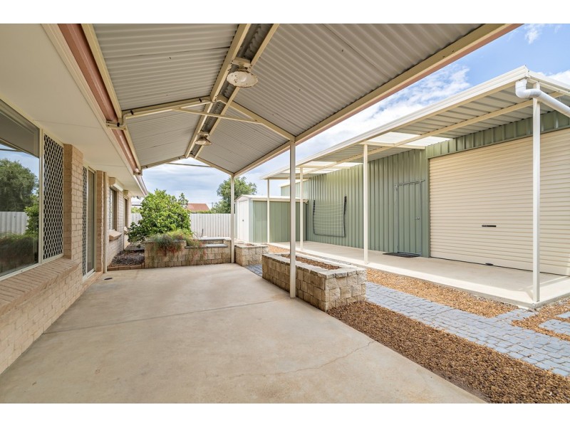 14 Eastern Road, Geraldton WA 6530