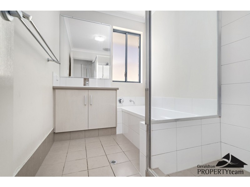 1/3 Hill Way, Geraldton WA 6530