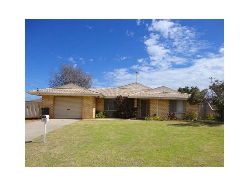 13 Penzance Way, Tarcoola Beach WA 6530