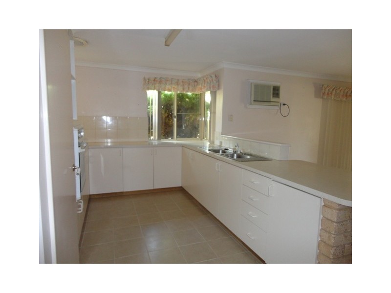 13 Penzance Way, Tarcoola Beach WA 6530