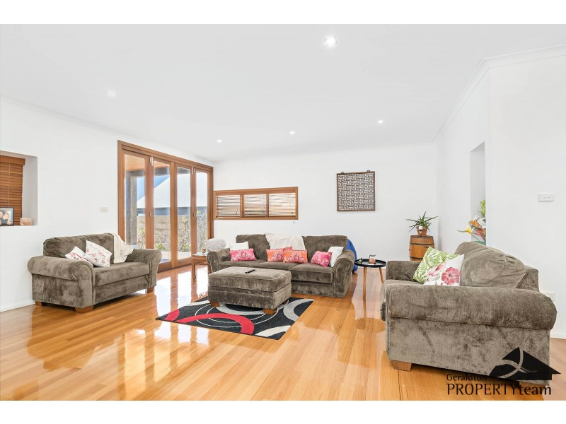 299 Willcock Drive, Tarcoola Beach WA 6530