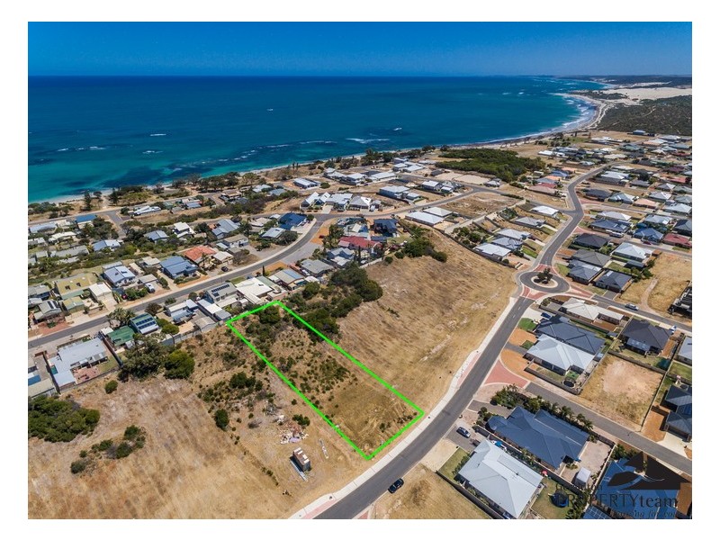 56 Stillwater Avenue, Drummond Cove WA 6532