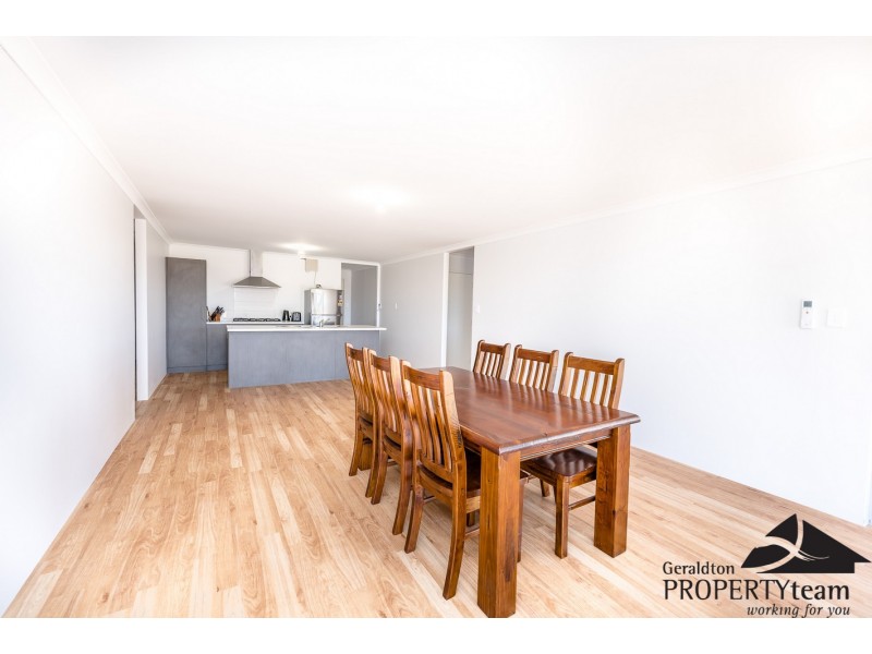 4 Hatch Place, Utakarra WA 6530