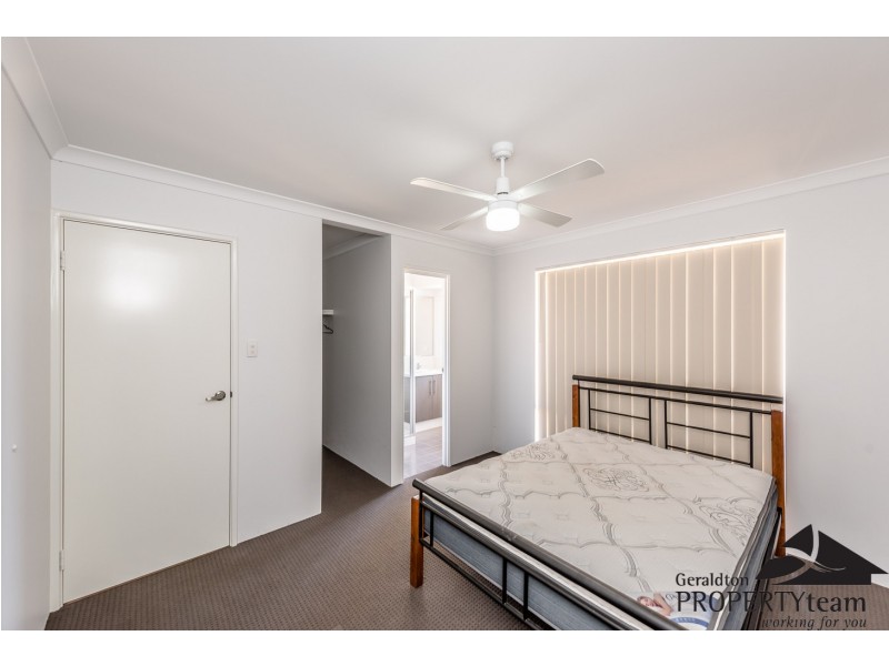 4 Hatch Place, Utakarra WA 6530