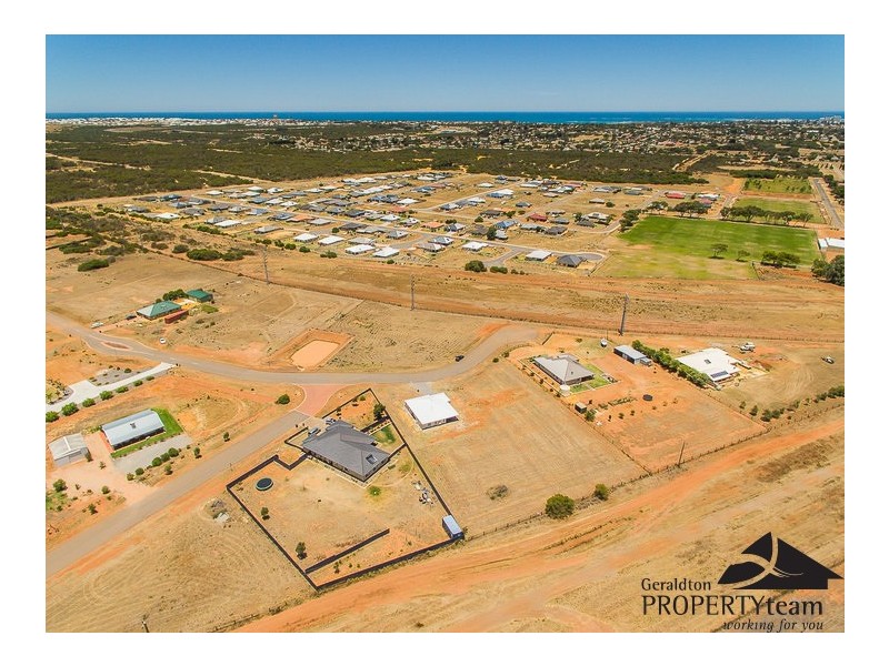 4 Hatch Place, Utakarra WA 6530