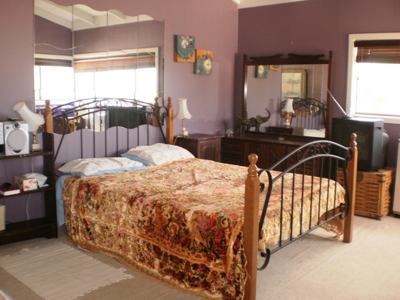 5 Surf Place, Drummond Cove WA 6532