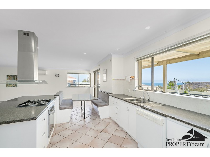 34 Maidstone Street, Mount Tarcoola WA 6530