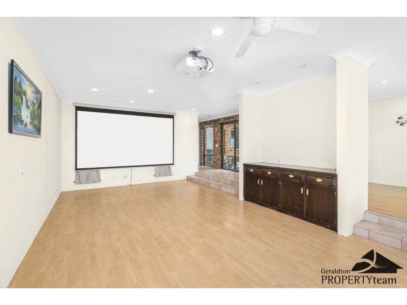 34 Maidstone Street, Mount Tarcoola WA 6530