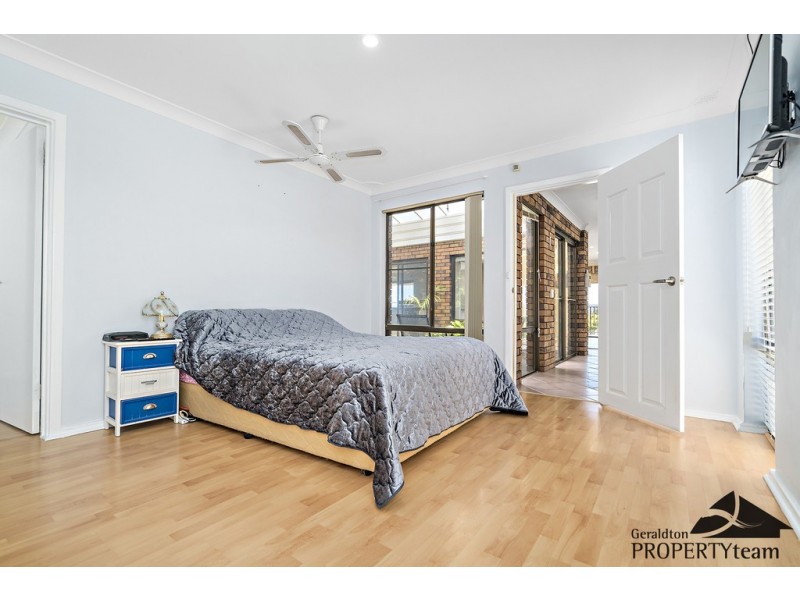 34 Maidstone Street, Mount Tarcoola WA 6530