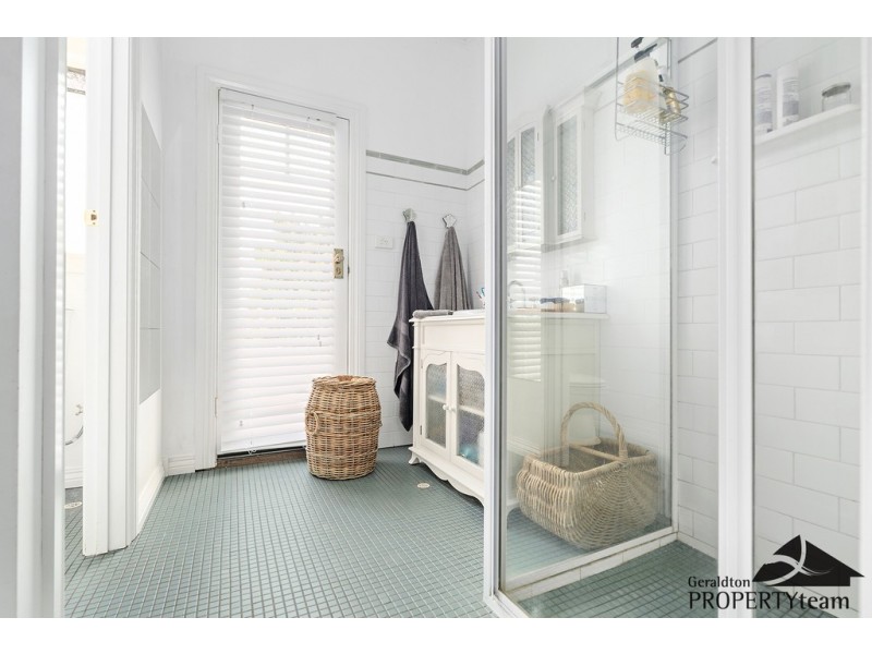 11 Leicester Close, Deepdale WA 6532