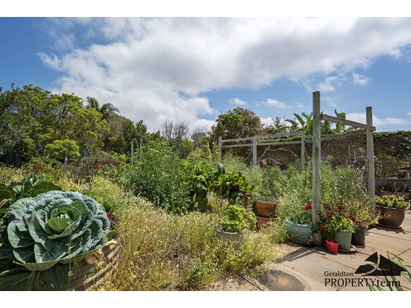 11 Leicester Close, Deepdale WA 6532