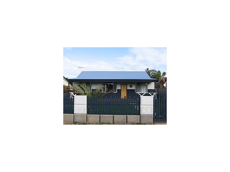 155 Fraser Street, Beachlands WA 6530