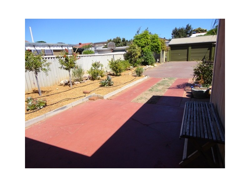 14 Paringa Street, Mount Tarcoola, Geraldton WA 6530