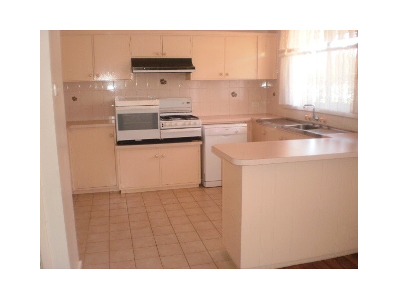 14 Paringa Street, Mount Tarcoola, Geraldton WA 6530