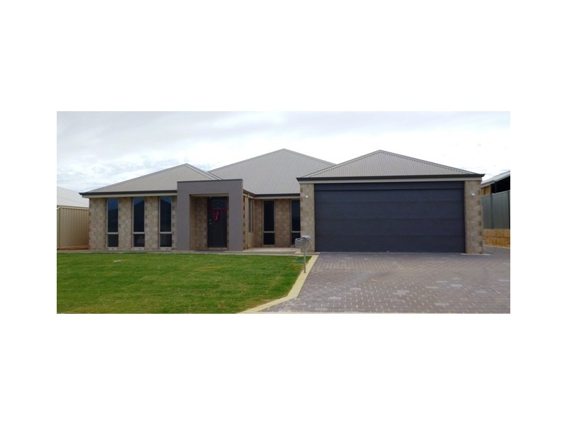 19 BEACHCOMBER HILL, GLENFIELD, Geraldton WA 6530