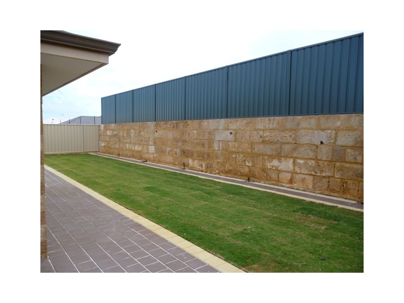 19 BEACHCOMBER HILL, GLENFIELD, Geraldton WA 6530