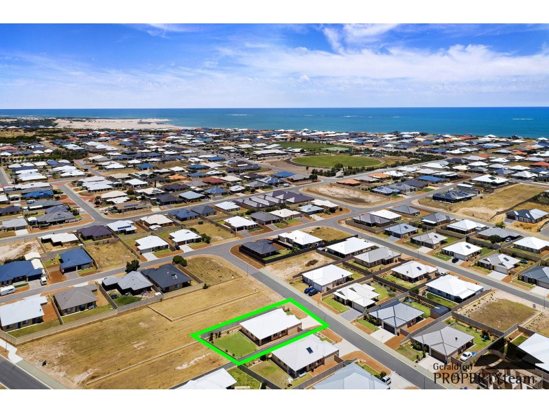 8 Thistle Wynd, Wandina WA 6530