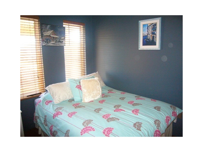 26 Broadbank Lane, Beachlands WA 6530