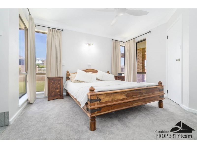 9 Glendinning Road, Tarcoola Beach WA 6530