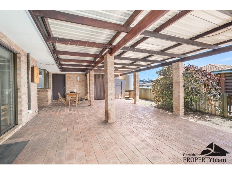 9 Glendinning Road, Tarcoola Beach WA 6530