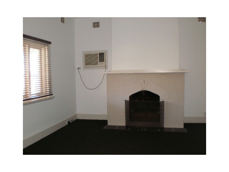 27 Snowdon Street, Geraldton WA 6530