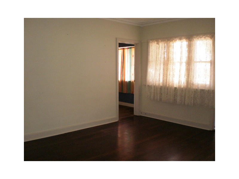 27 Snowdon Street, Geraldton WA 6530