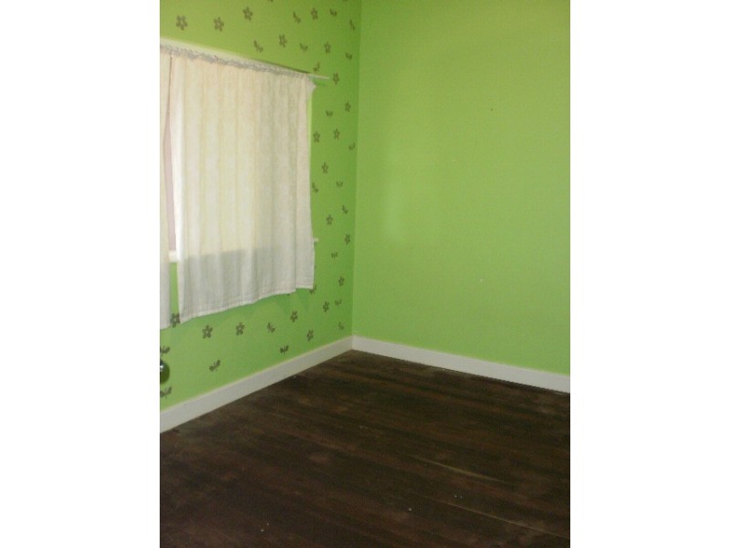 27 Snowdon Street, Geraldton WA 6530