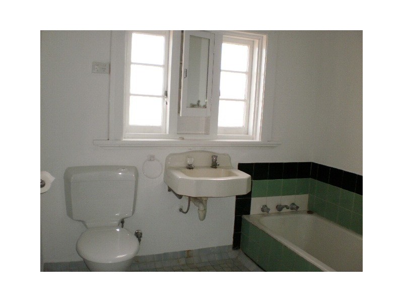 27 Snowdon Street, Geraldton WA 6530