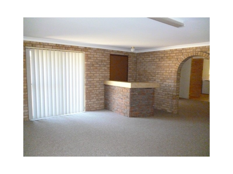 23 ALEXANDER DRIVE, GLENFIELD, Geraldton WA 6530