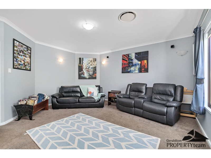 290 Eliza Shaw Drive, White Peak WA 6532