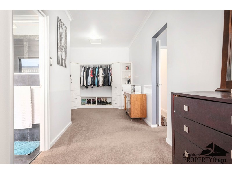 290 Eliza Shaw Drive, White Peak WA 6532