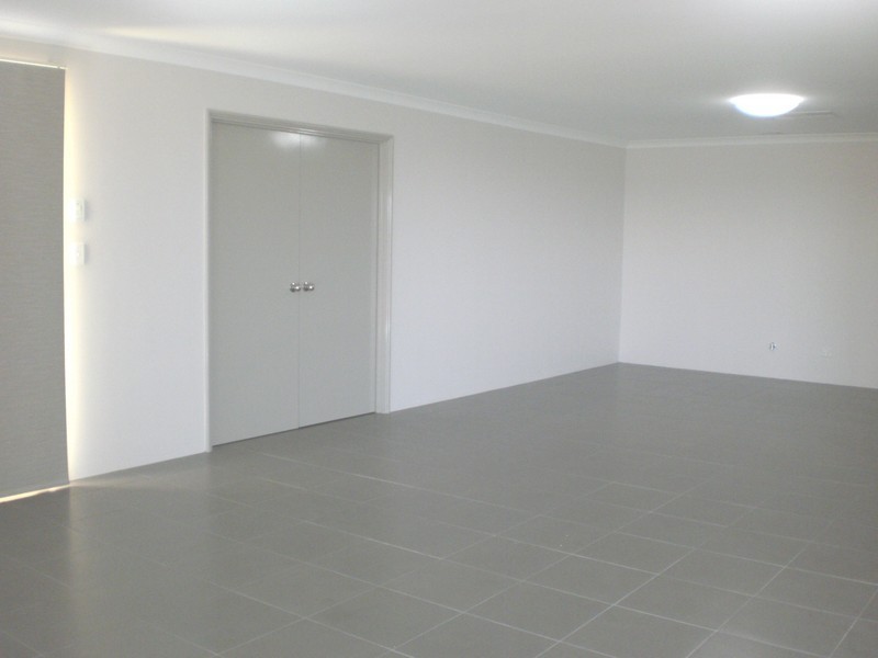 25 View Point Mews, Drummond Cove WA 6532