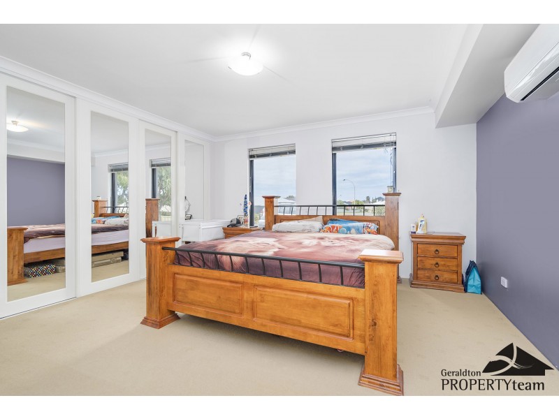 18 Yolanda Edge, Wandina WA 6530