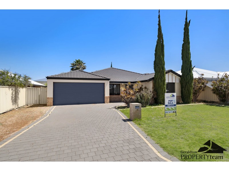 13 Crusader Heights, Wandina WA 6530